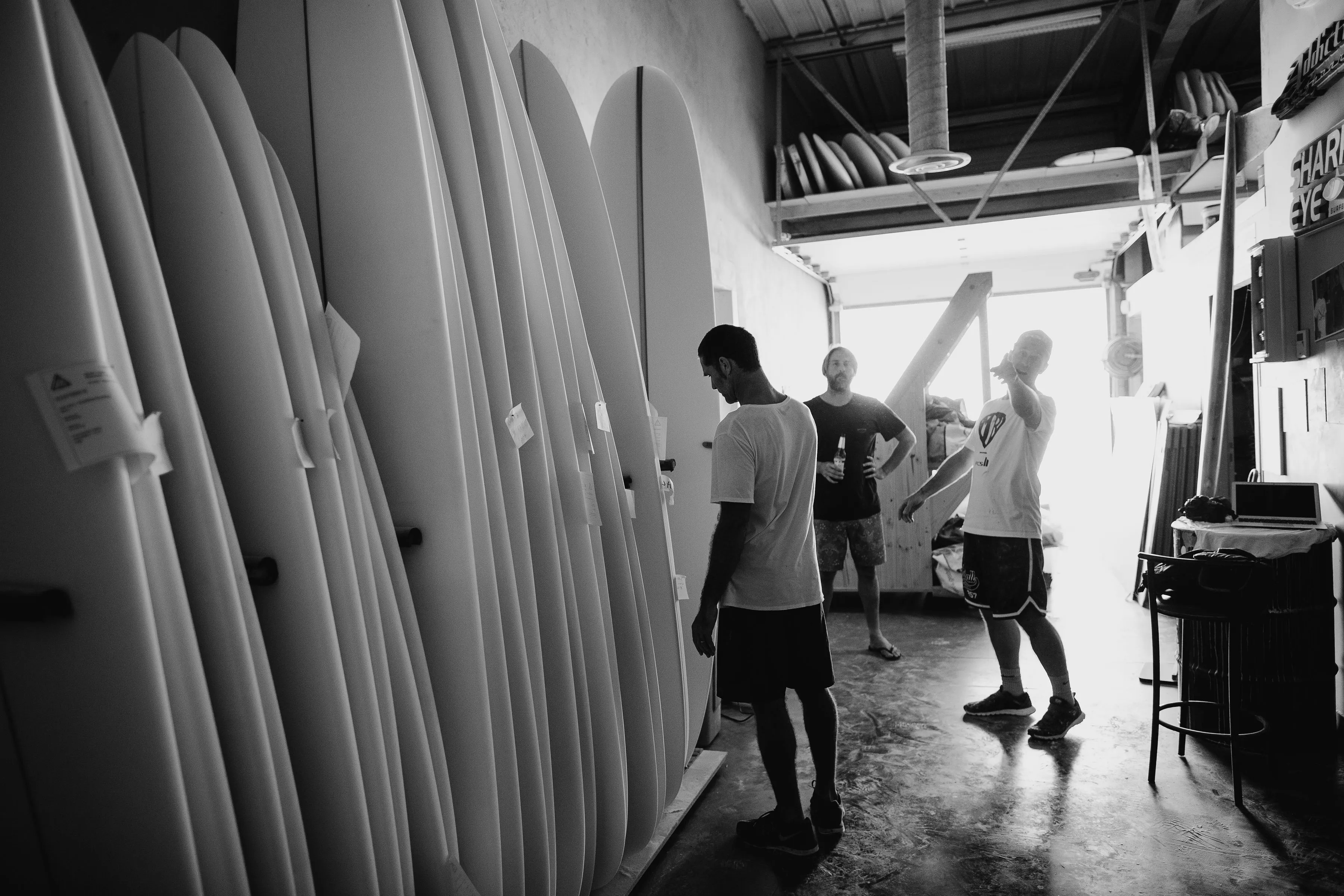 La planche pour progresser : mid-lengths, composites et le rôle du rocker